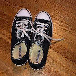 black and white low top converse
